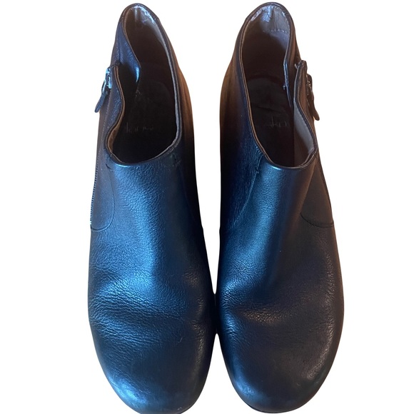 Dansko Fifi ankle booties women’s Black Leather size 39 8.5 - Picture 1 of 8